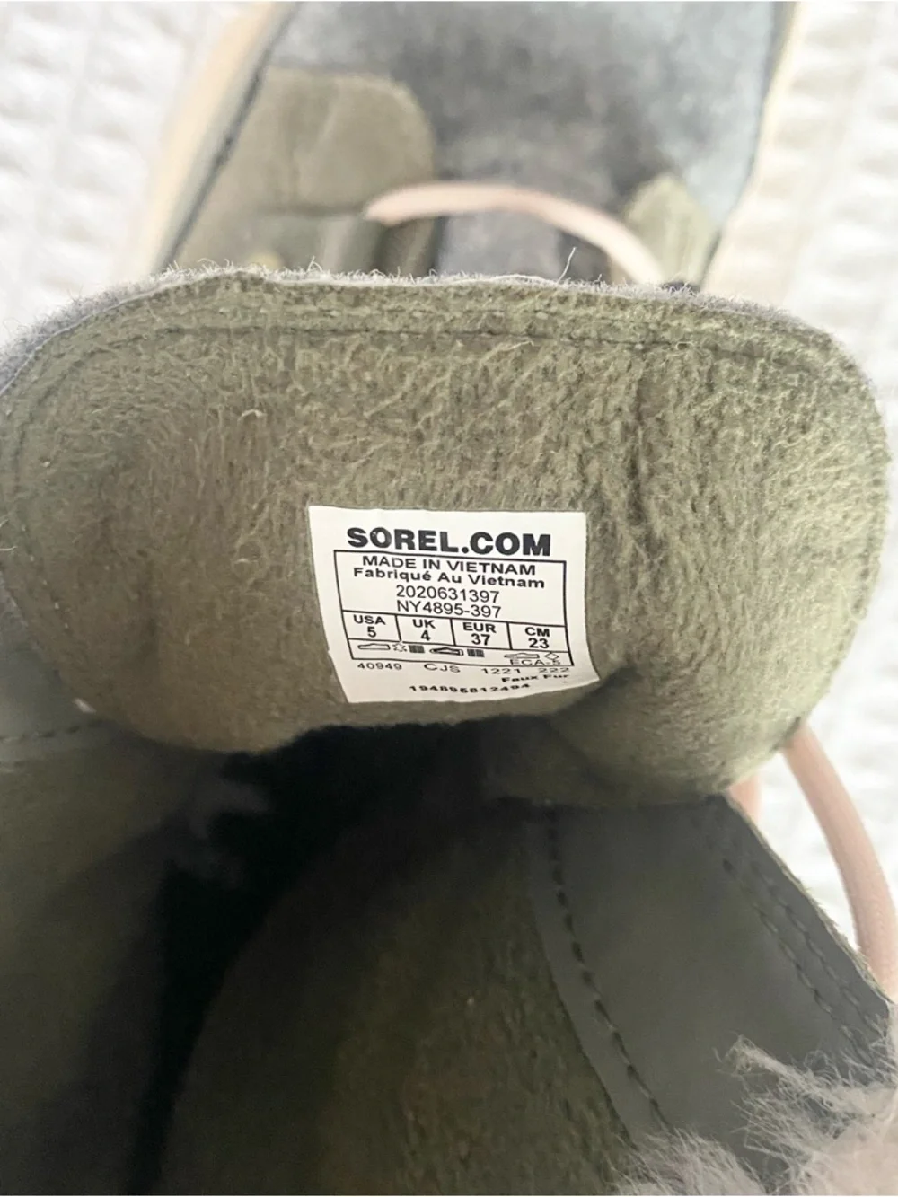 Sorel Olive Green and Gray Winter Lace-Up Boots with Cream Faux Fur
